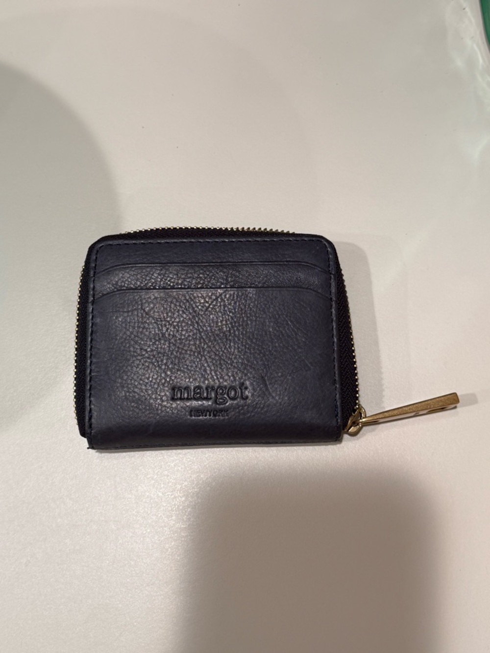 Margot New York Blue Leather Zip Card Wallet